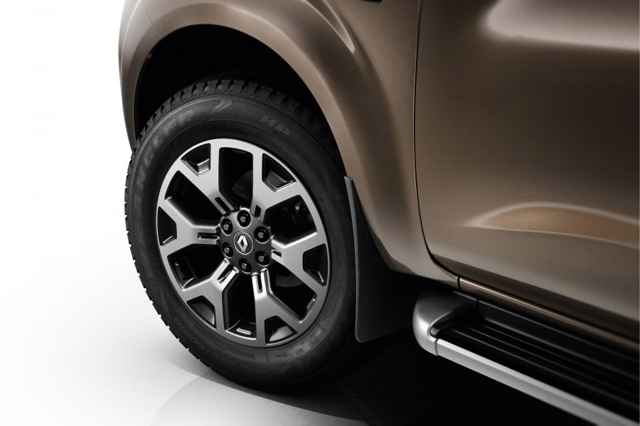 Колеса Renault Alaskan 2016 года  (LA) (фото 16 из 40)